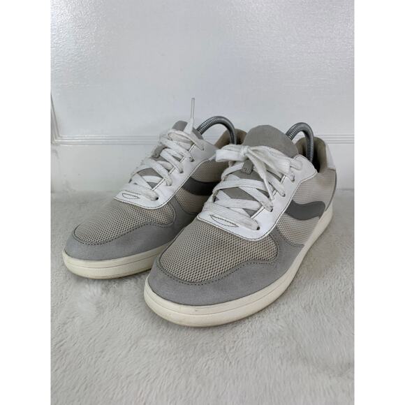 Old Navy Women’s Classic Sneakers White Gray Size 9 Casual Shoes - Picture 1 of 10